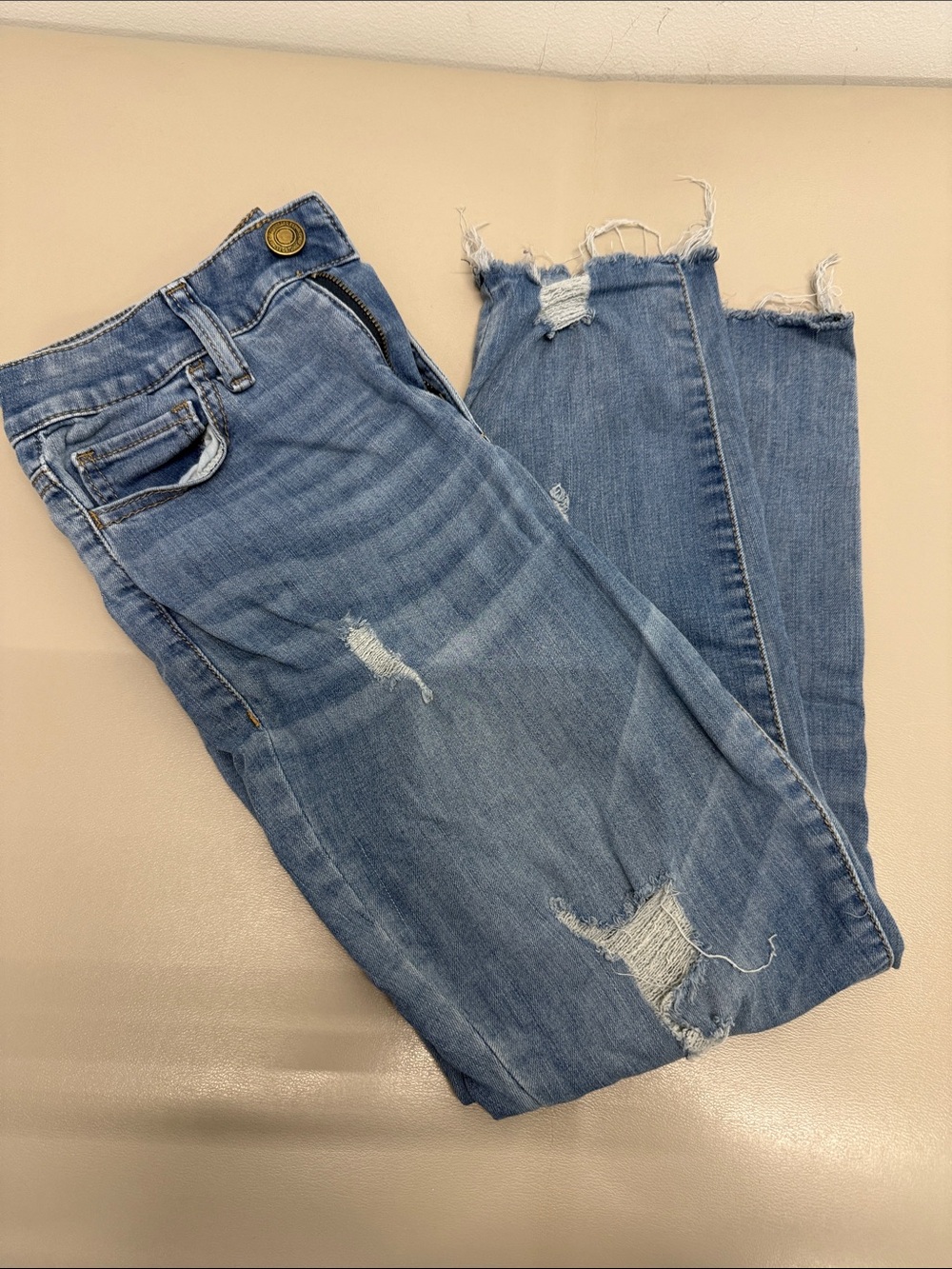 SO Light Blue Distressed Ankle Jeans